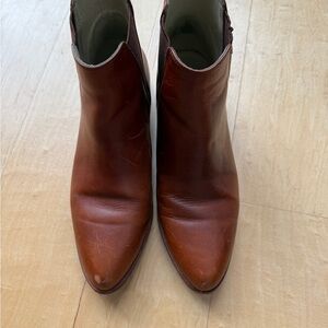 Nisolo Chelsea Boots